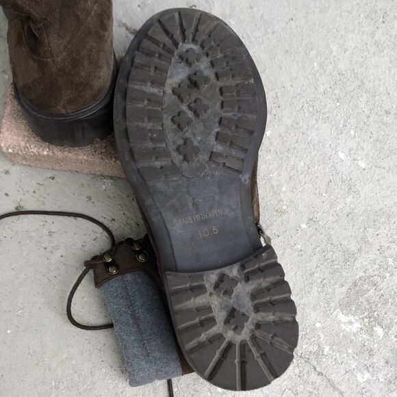 Saks Fifth Ave  - Picture 8 of 8